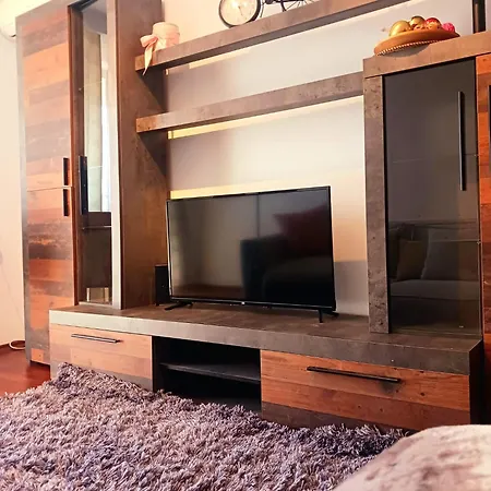 Clara Two Cozy Apartment Bucharest