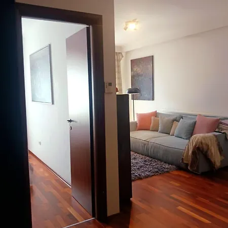 Clara Two Cozy Bucharest