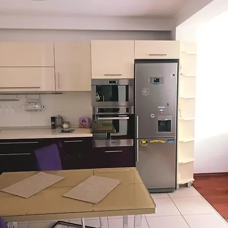 Clara Two Cozy דירה