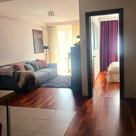 Clara Two Cozy Bucharest