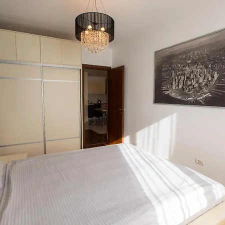 Apartment Clara Baneasa North Bucharest
