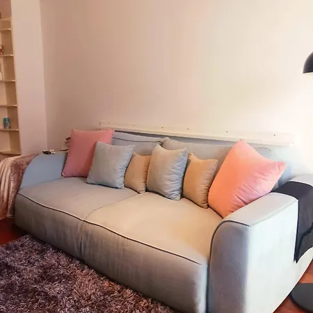 Clara Two Cozy * Bukareszt
