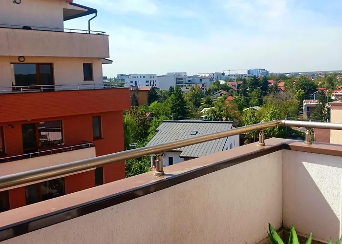 Clara Two Cozy Bukarest